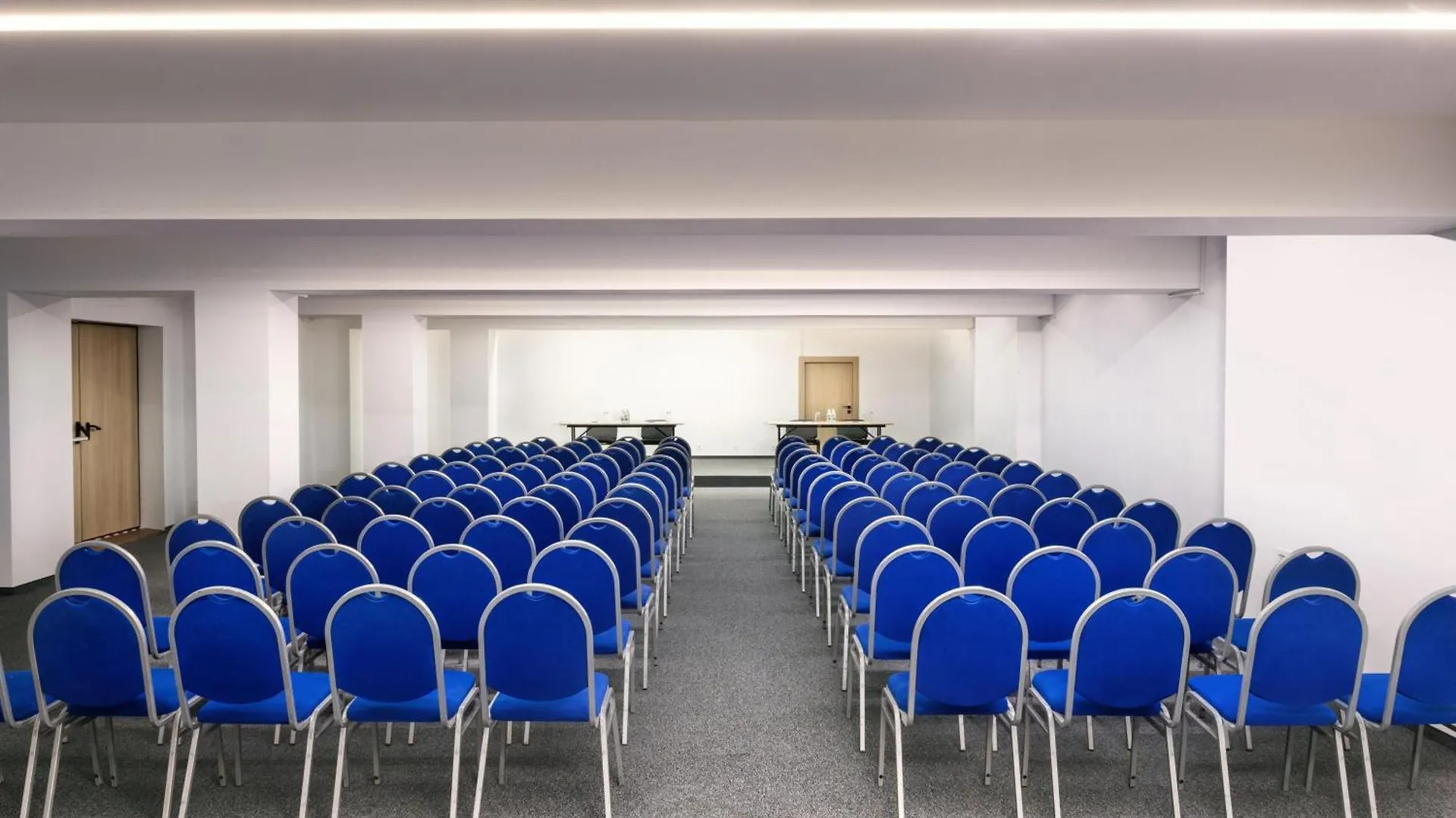 Four Points By Sheraton בנסקו מלון