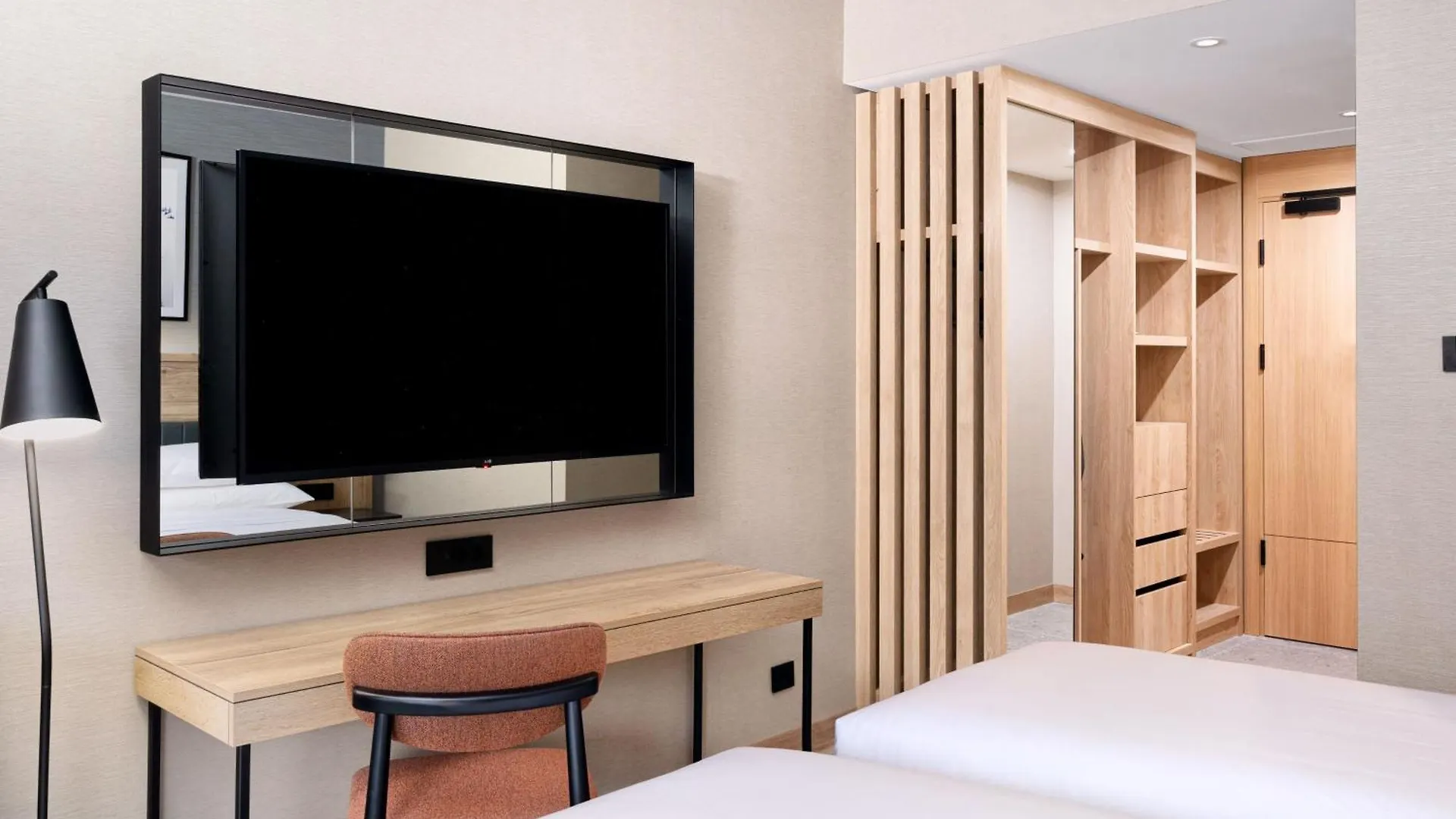 **** מלון Four Points By Sheraton בנסקו בולגריה